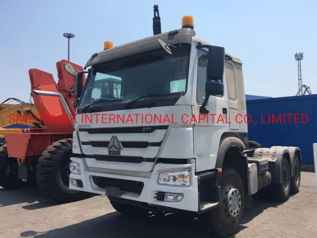 Low Price Sinotruk HOWO New Diesel CNG 10 Wheeler Heavy Duty 4X2 6X4 371HP 400HP 430HP Trailer Semitrailer Head Towing Tractor Truck